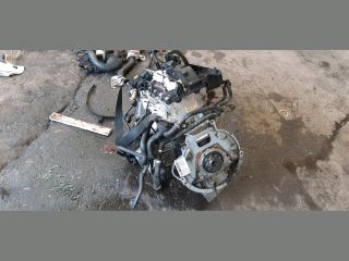 bontott BMW 3 E46 Motor (Fűzött blokk hengerfejjel)