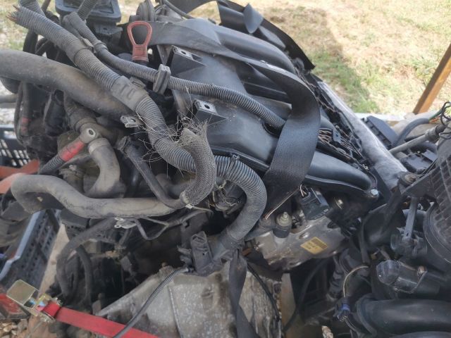 bontott BMW 3 E46 Motor (Fűzött blokk hengerfejjel)