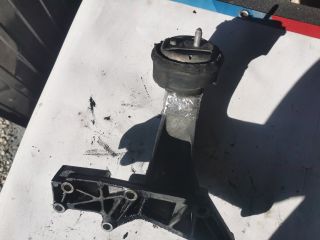 bontott BMW 3 E46 Motor Tartó Bak (Pozíciófüggetlen)