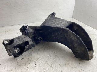 bontott BMW 3 E46 Motor Tartó Bak (Pozíciófüggetlen)