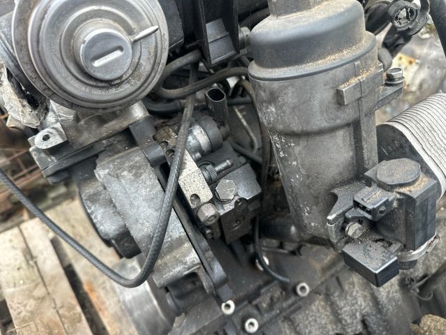 bontott BMW 3 E46 Motorblokk (Fűzött)