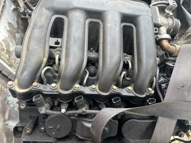 bontott BMW 3 E46 Motorblokk (Fűzött)