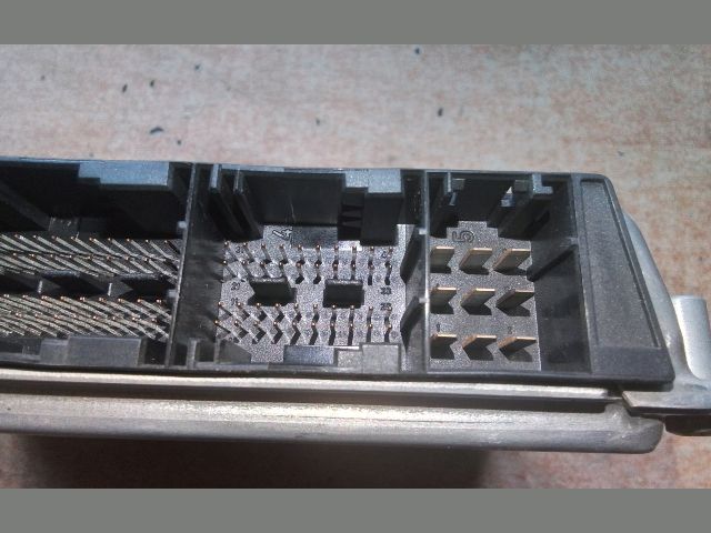 bontott BMW 3 E46 Motorvezérlő