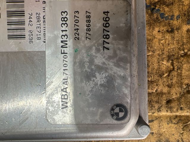 bontott BMW 3 E46 Motorvezérlő