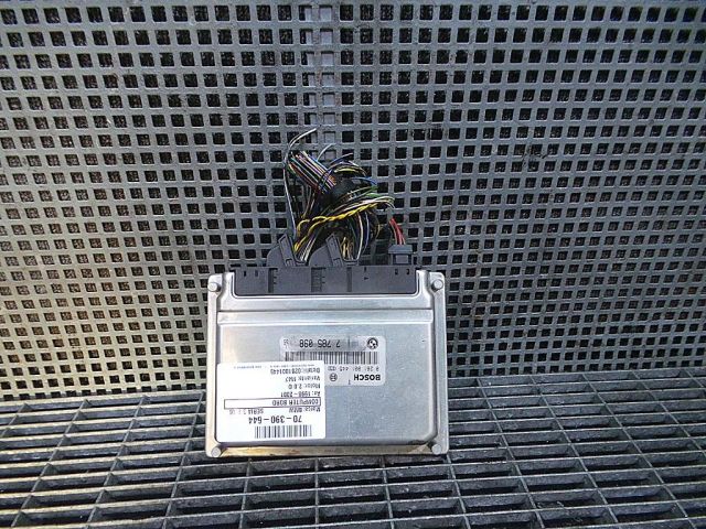 bontott BMW 3 E46 Motorvezérlő