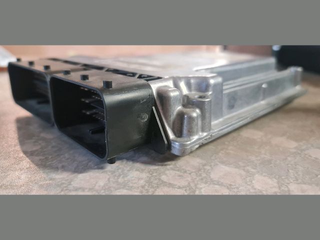 bontott BMW 3 E46 Motorvezérlő