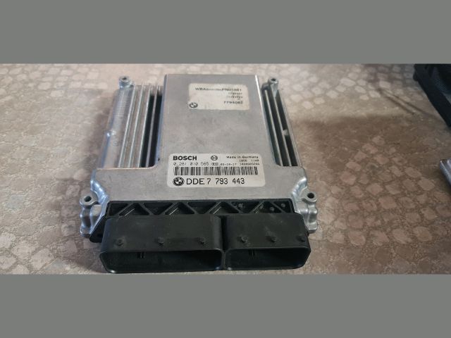 bontott BMW 3 E46 Motorvezérlő