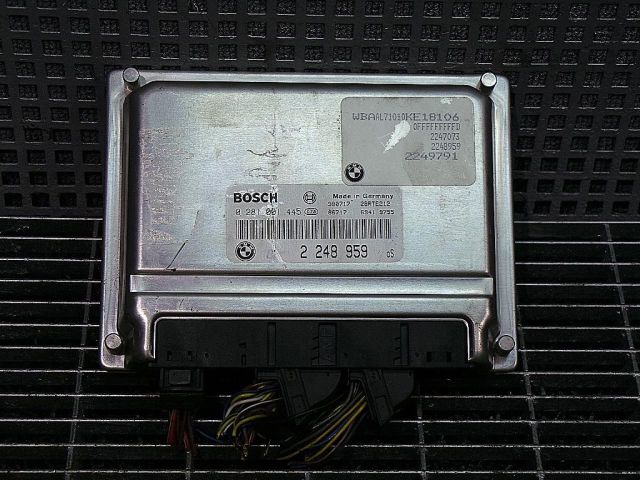 bontott BMW 3 E46 Motorvezérlő