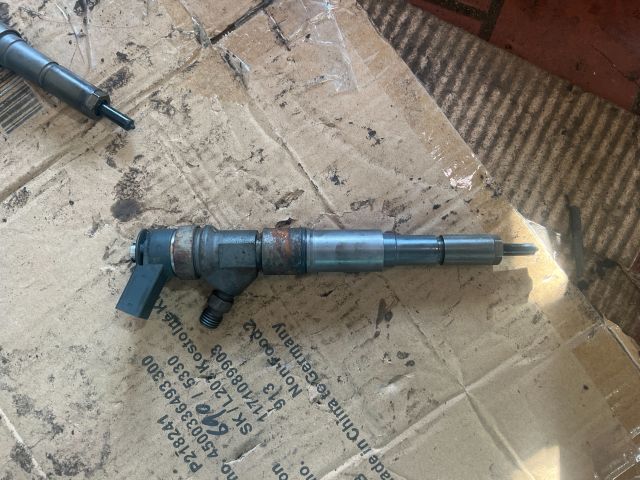 bontott BMW 3 E46 Porlasztó (1 db)