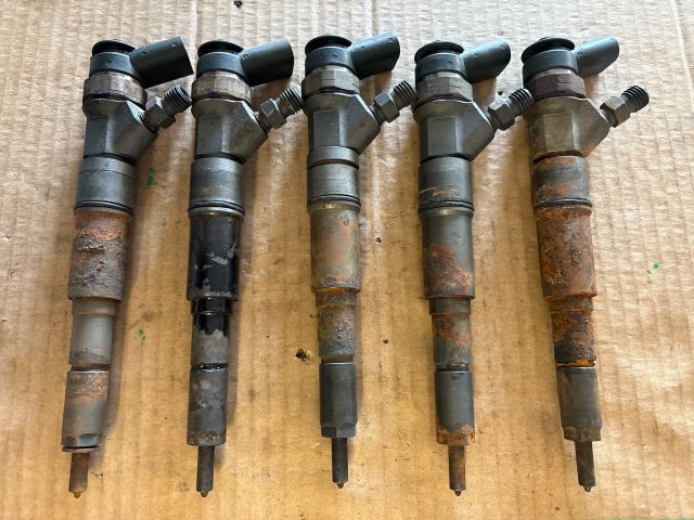 bontott BMW 3 E46 Porlasztó (1 db)