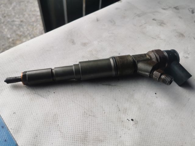 bontott BMW 3 E46 Porlasztó (1 db)