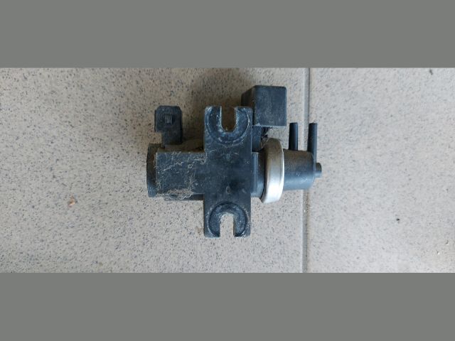 bontott BMW 3 E46 Turbó Vákum Szelep