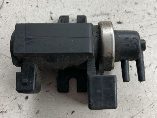 bontott BMW 3 E46 Turbó Vákum Szelep