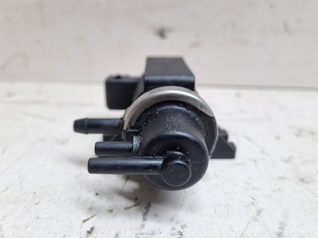 bontott BMW 3 E46 Turbó Vákum Szelep