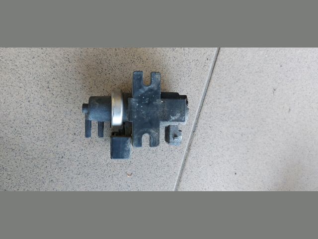 bontott BMW 3 E46 Turbó Vákum Szelep