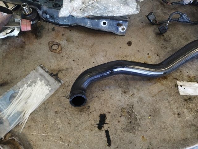 bontott BMW 3 E46 Turbócső