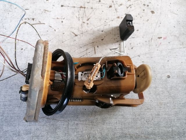 bontott BMW 3 E46 Üzemanyag Szivattyú