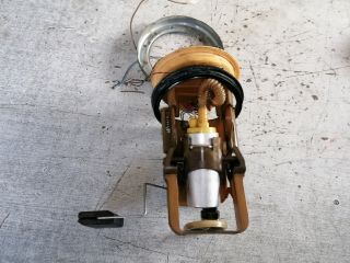 bontott BMW 3 E46 Üzemanyag Szivattyú