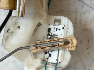 bontott BMW 3 E46 Üzemanyagszint Jeladó