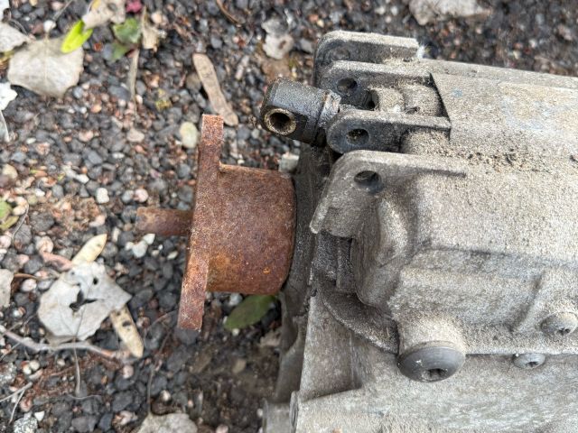 bontott BMW 3 E46 Váltó (Mechanikus)