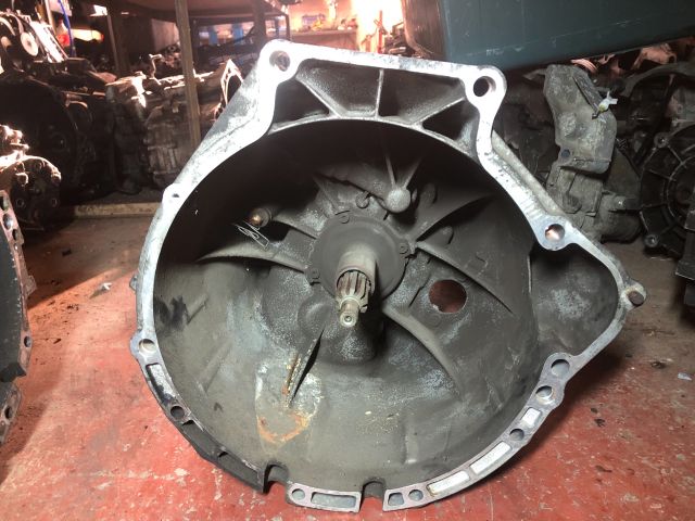 bontott BMW 3 E46 Váltó (Mechanikus)