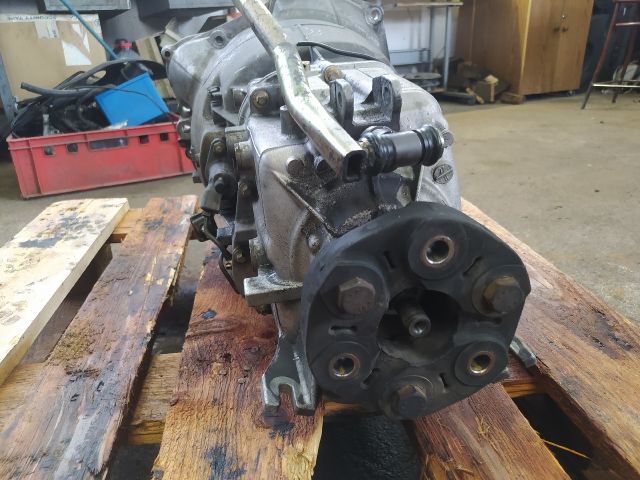 bontott BMW 3 E46 Váltó (Mechanikus)