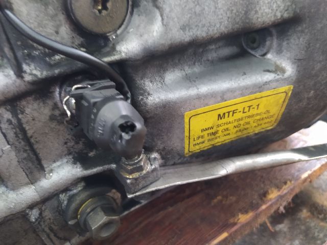 bontott BMW 3 E46 Váltó (Mechanikus)