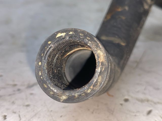 bontott BMW 3 E46 Vízcső