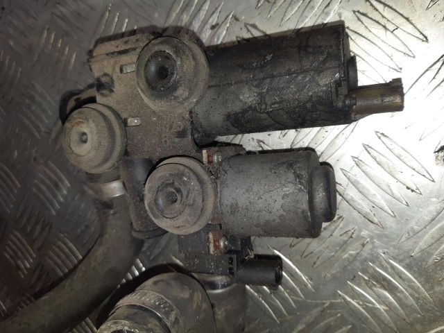 bontott BMW 3 E46 Vízpumpa