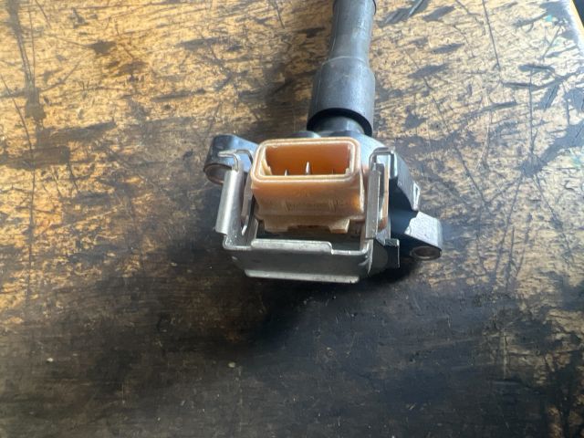 bontott BMW 3 E46 Gyújtótrafó