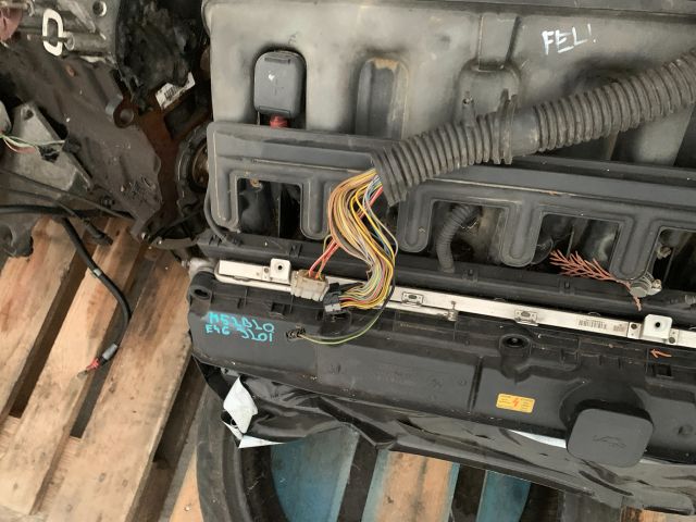 bontott BMW 3 E46 Komplett Motor (Segédberendezésekkel)