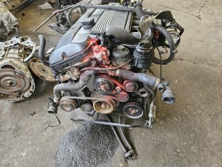 bontott BMW 3 E46 Komplett Motor (Segédberendezésekkel)
