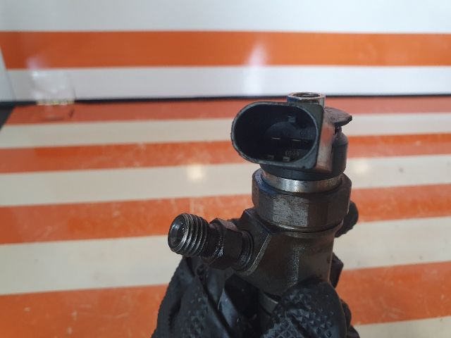 bontott BMW 3 E46 Porlasztó (1 db)