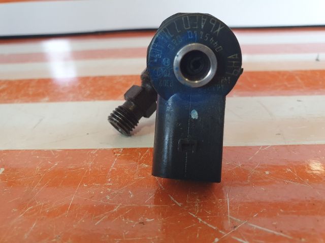 bontott BMW 3 E46 Porlasztó (1 db)