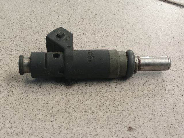 bontott BMW 3 E46 Porlasztó (1 db)