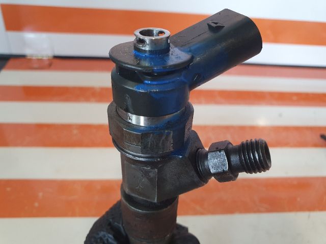 bontott BMW 3 E46 Porlasztó (1 db)