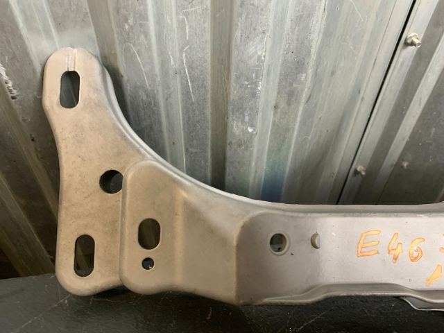 bontott BMW 3 E46 Váltó Tartó Bak (Pozíciófüggetlen)