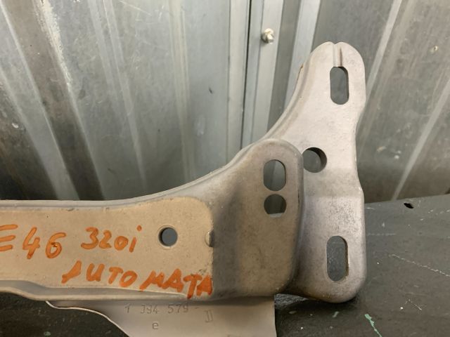 bontott BMW 3 E46 Váltó Tartó Bak (Pozíciófüggetlen)