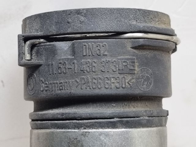 bontott BMW 3 E46 Vízcső