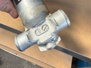 bontott BMW 3 E46 Alapjárati Motor