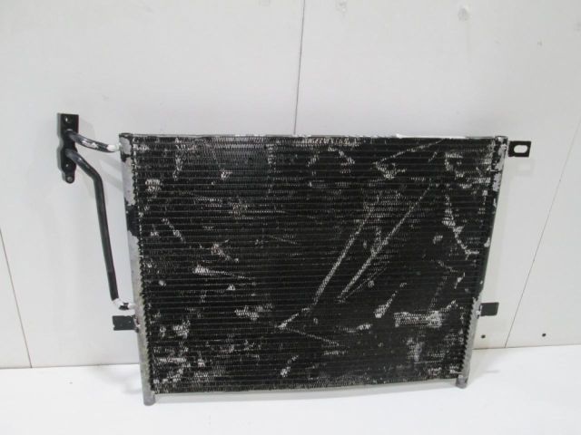 bontott BMW 3 E46 Klímahűtő Radiátor
