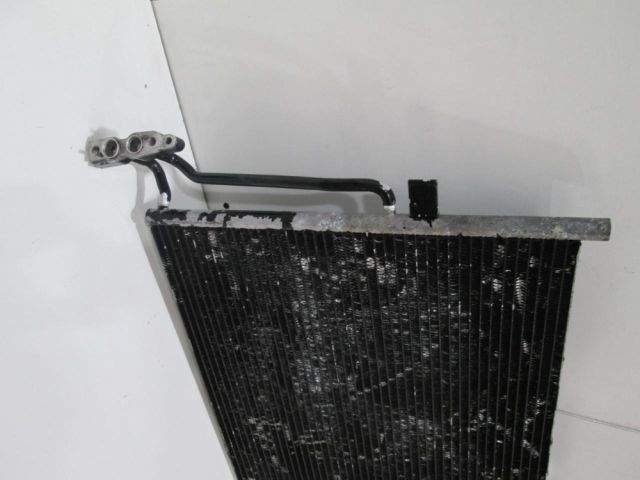 bontott BMW 3 E46 Klímahűtő Radiátor