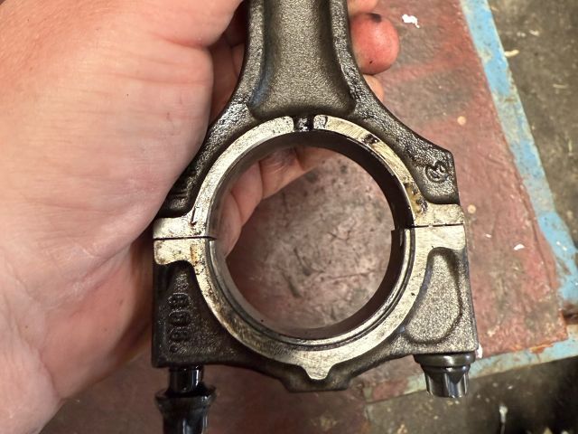 bontott BMW 3 E46 Dugattyú és Hajtókar