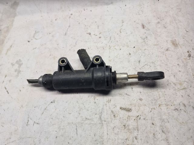 bontott BMW 3 E46 Kuplung Főhenger