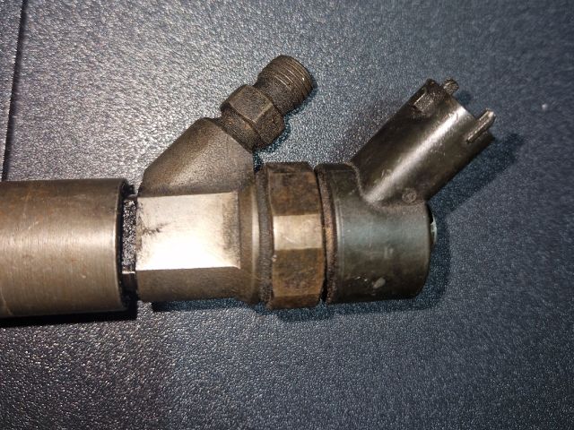 bontott BMW 3 E46 Porlasztó (1 db)