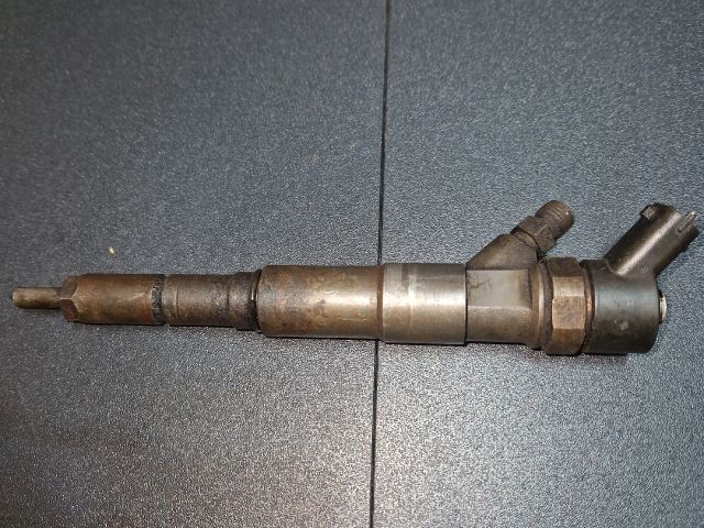 bontott BMW 3 E46 Porlasztó (1 db)