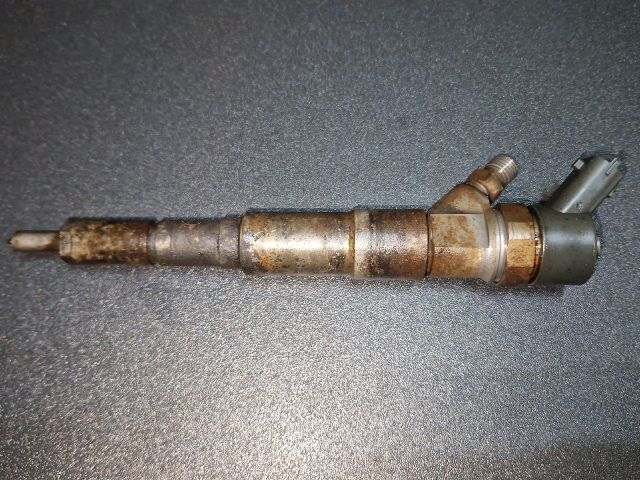 bontott BMW 3 E46 Porlasztó (1 db)