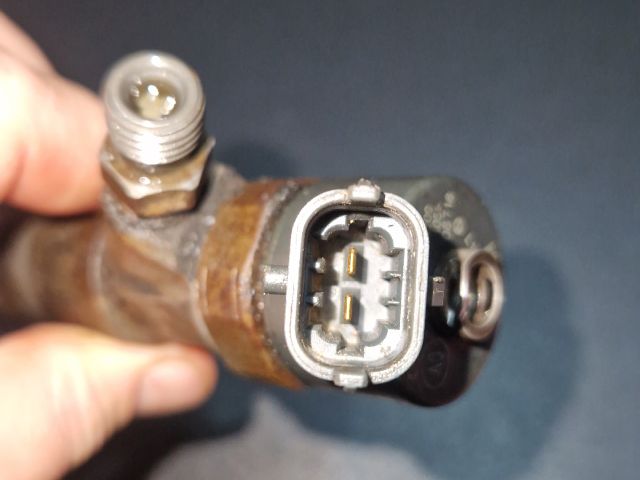 bontott BMW 3 E46 Porlasztó (1 db)