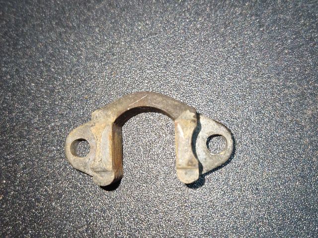 bontott BMW 3 E46 Porlasztó Lefogató