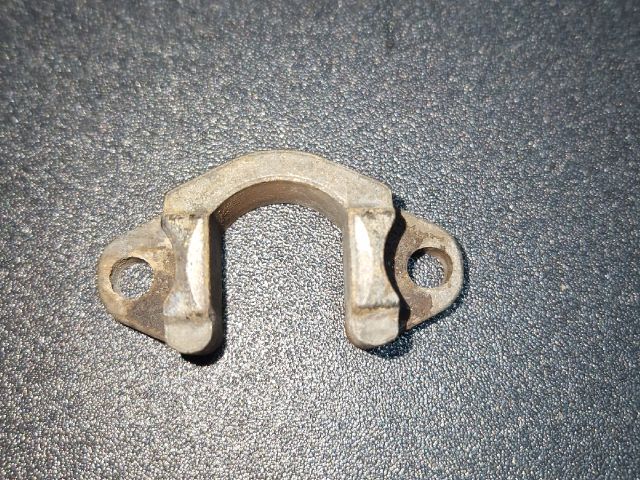 bontott BMW 3 E46 Porlasztó Lefogató